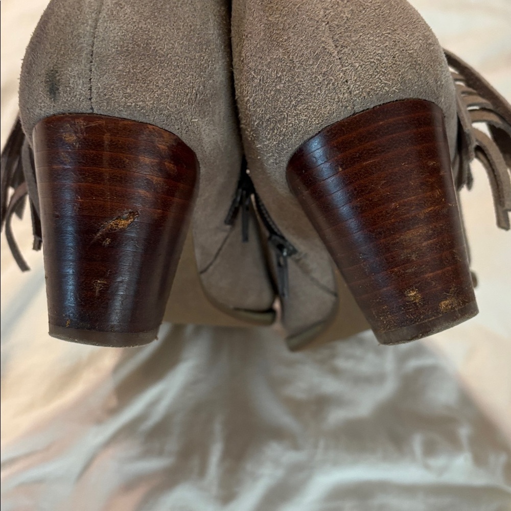 Vionic Faros Fringe Booties Heeled Ankle Booties Suede Womens 9.5 Tan Beige - Picture 8 of 9